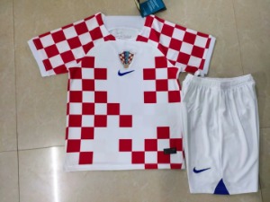 22-23 크로아티아 국가대표 유니폼 상하의 세트 마킹 포함 무료 배송